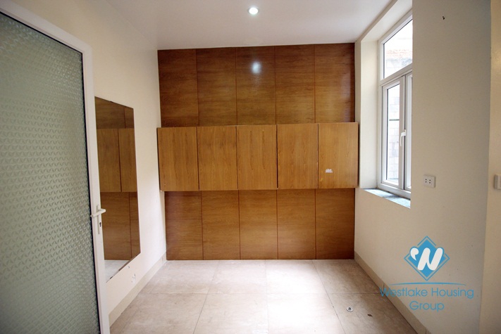 Nice house for rent in Tay Ho area. Unfurnished house